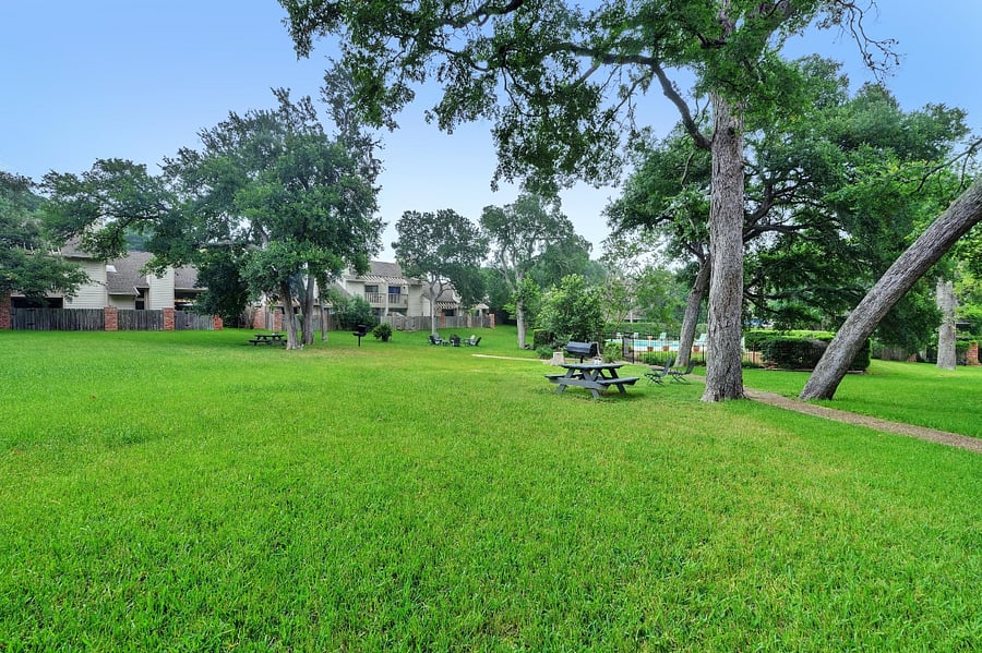 Furnished Finder property 890890_1 photo 35