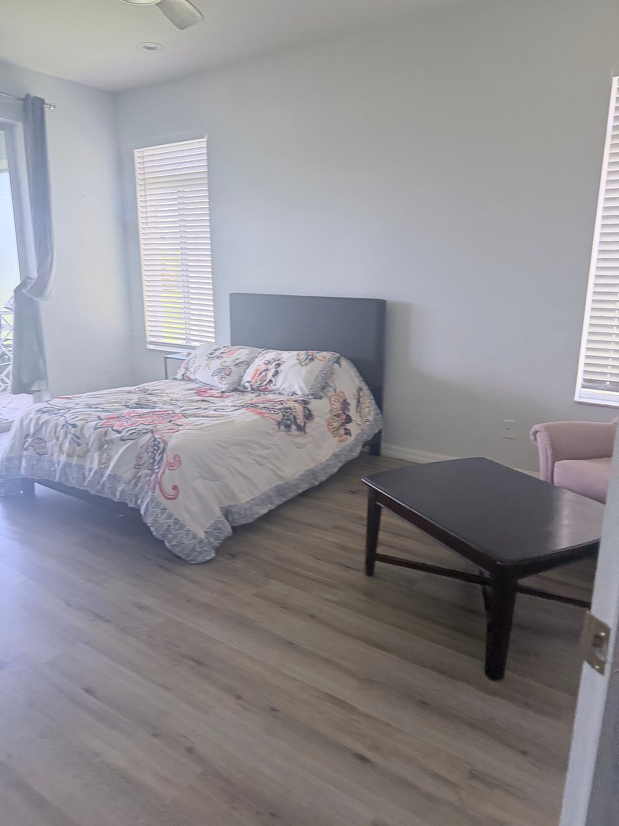 Furnished Finder property 890892_1 photo 3