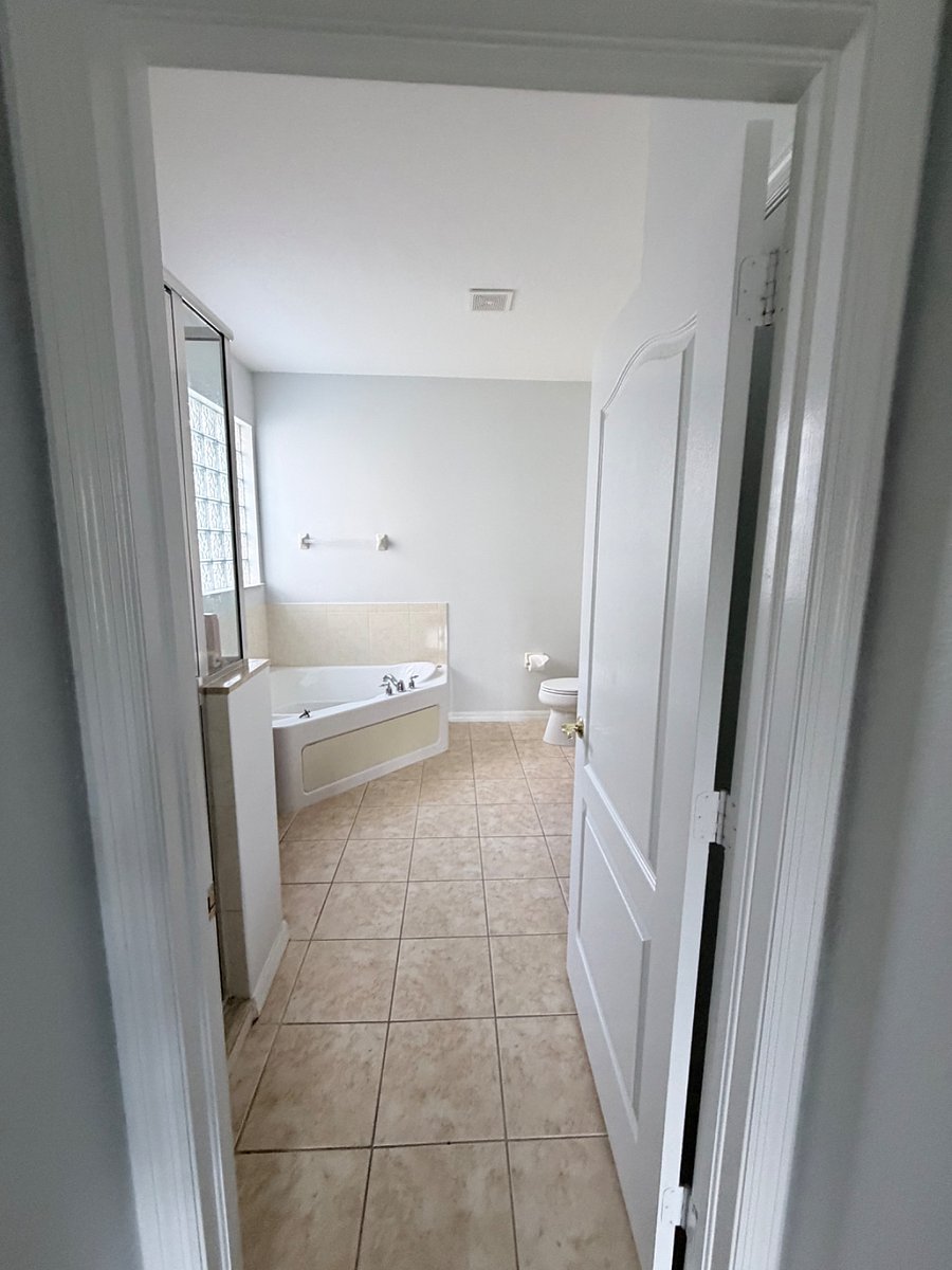Furnished Finder property 890892_1 photo 5
