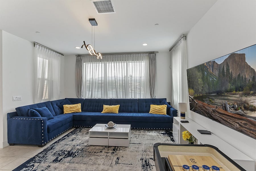 Furnished Finder property 890901_1 photo 5