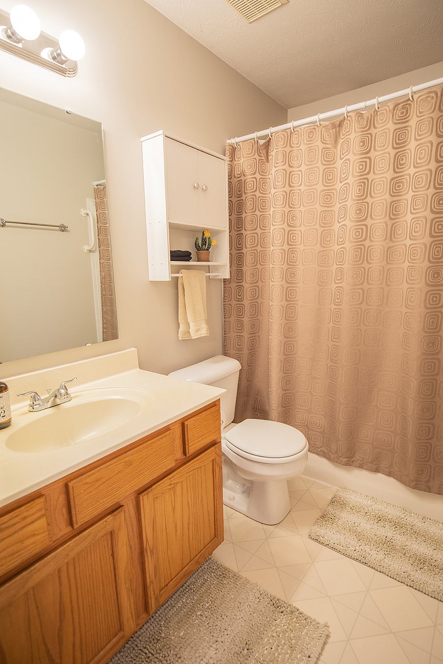 master bath with tub/shower