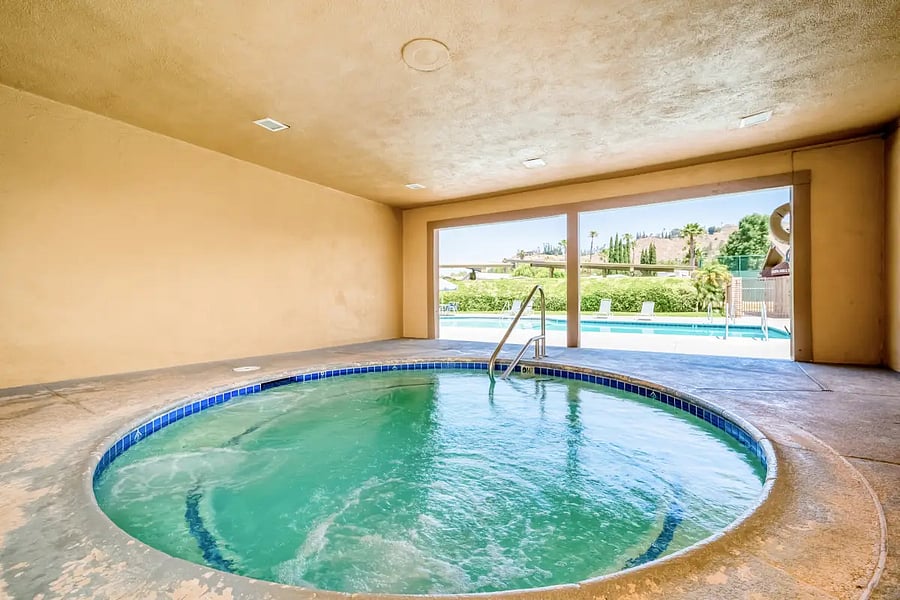 Furnished Finder property 890912_1 photo 15