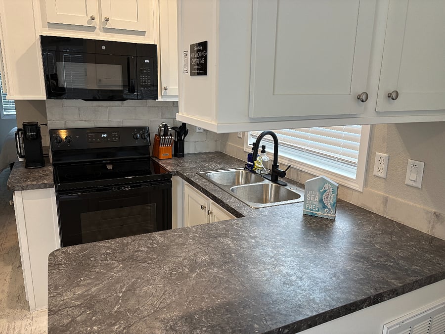 Furnished Finder property 890916_1 photo 4