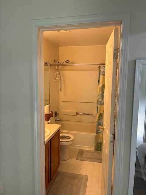 hall bath (tub-shower combo)