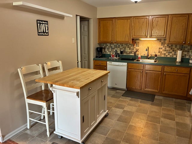 kitchen island