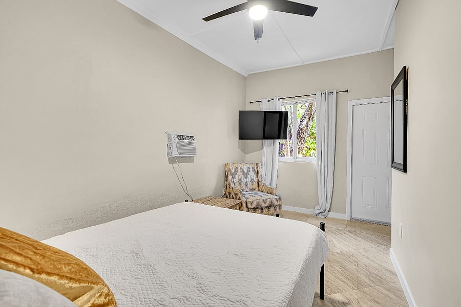 Furnished Finder property 890943_1 photo 24