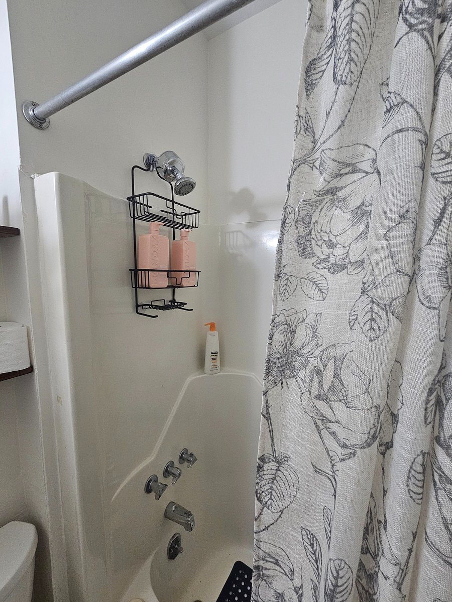 Furnished Finder property 890977_1 photo 16