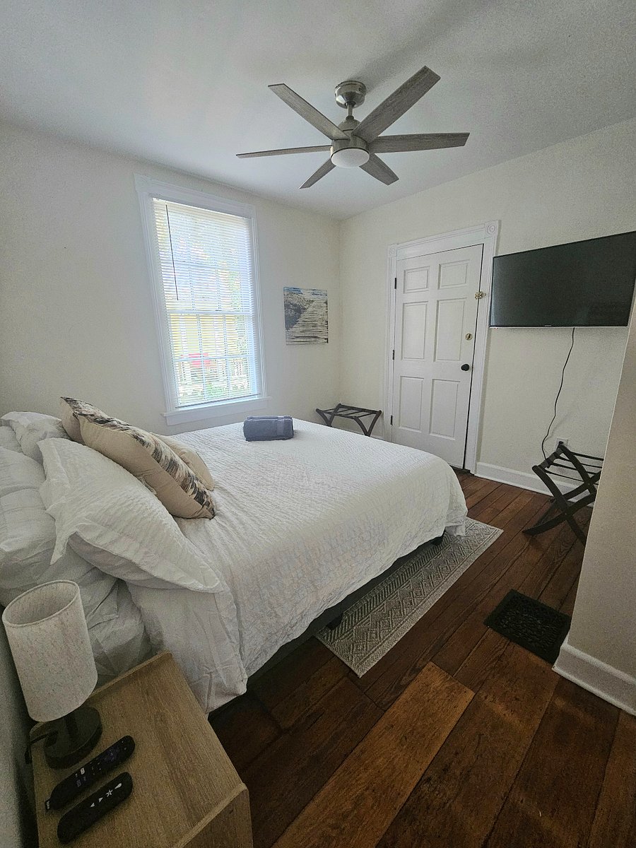 Furnished Finder property 890977_1 photo 12