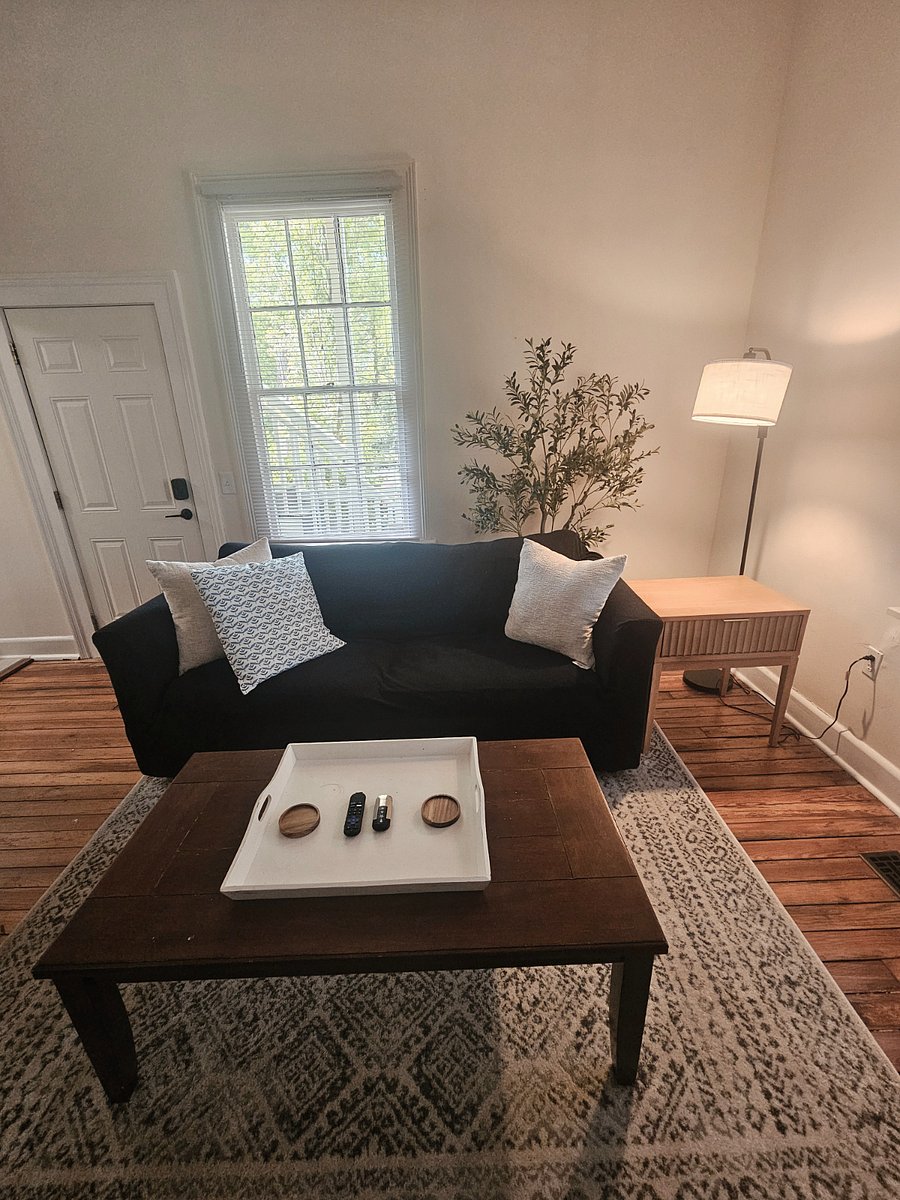 Furnished Finder property 890977_1 photo 9
