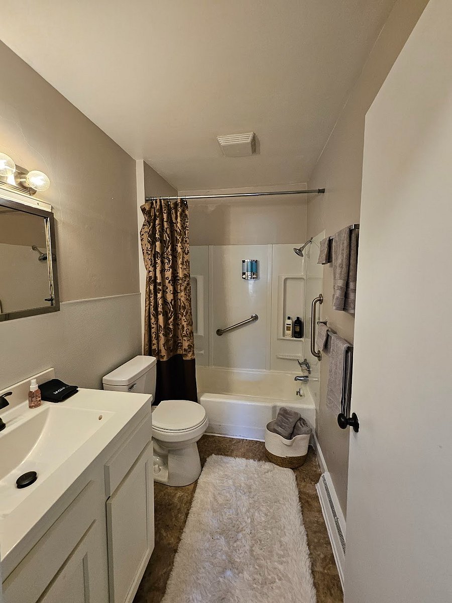 Furnished Finder property 890981_1 photo 34