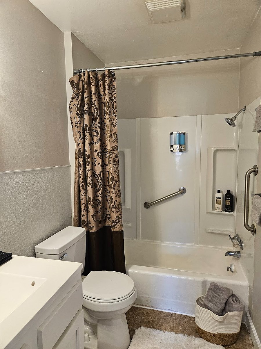Furnished Finder property 890981_1 photo 30