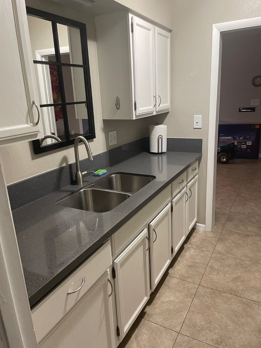 Furnished Finder property 890993_1 photo 10