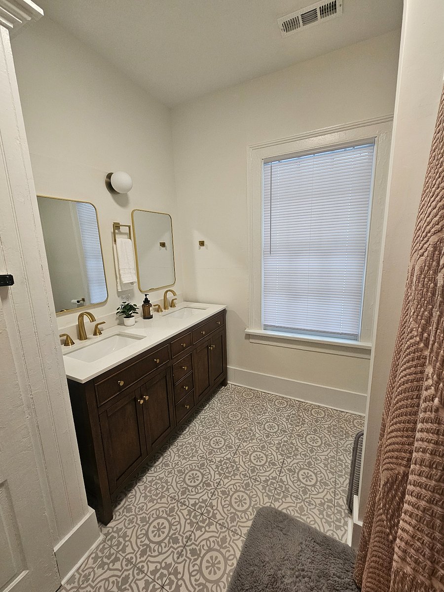 Furnished Finder property 891016_1 photo 17