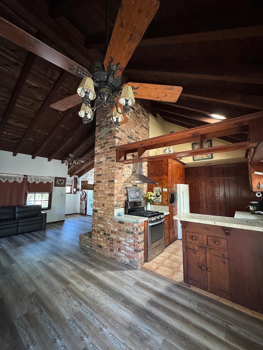 Furnished Finder property 891031_1 photo 3