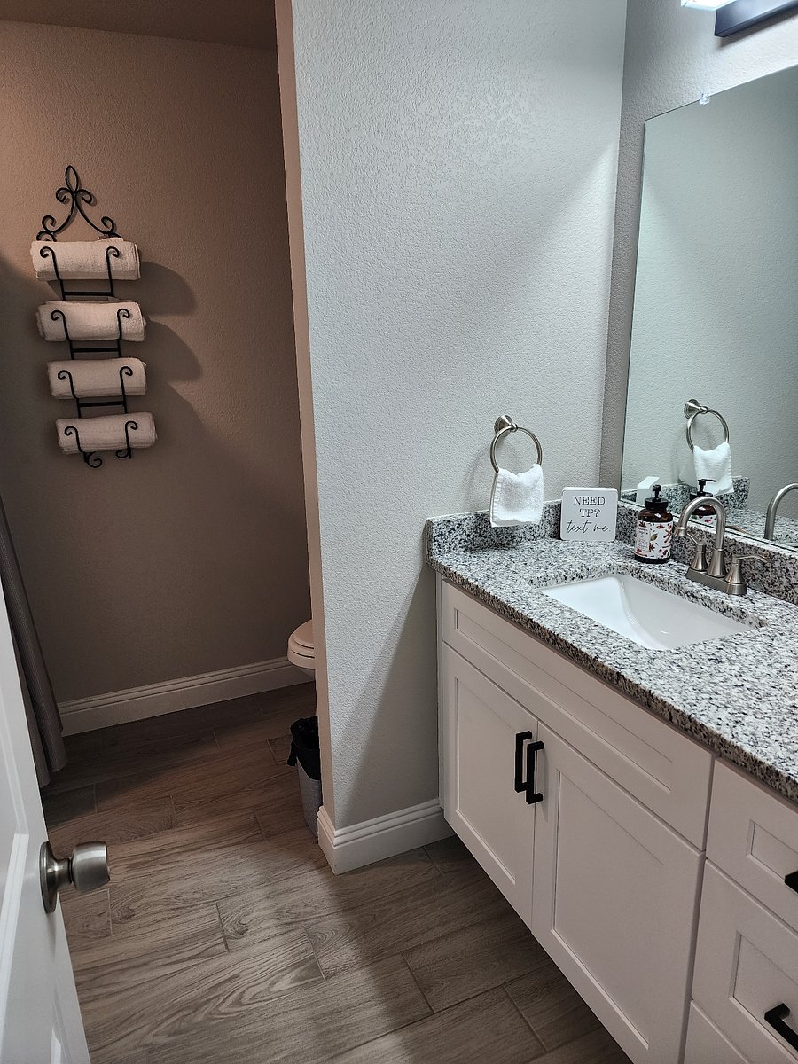 Furnished Finder property 891084_1 photo 8