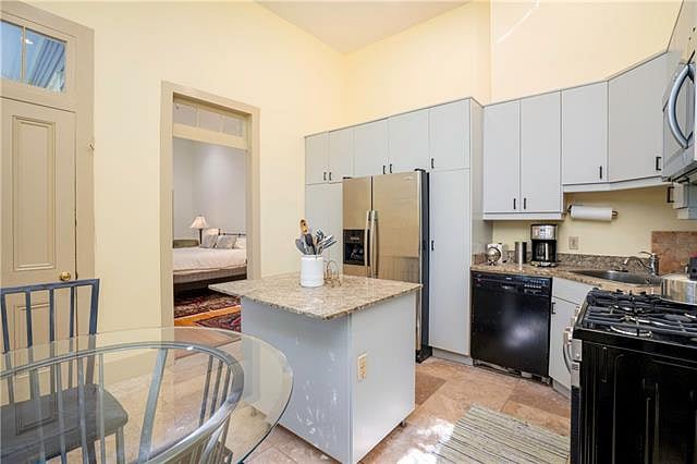 Furnished Finder property 891098_1 photo 3