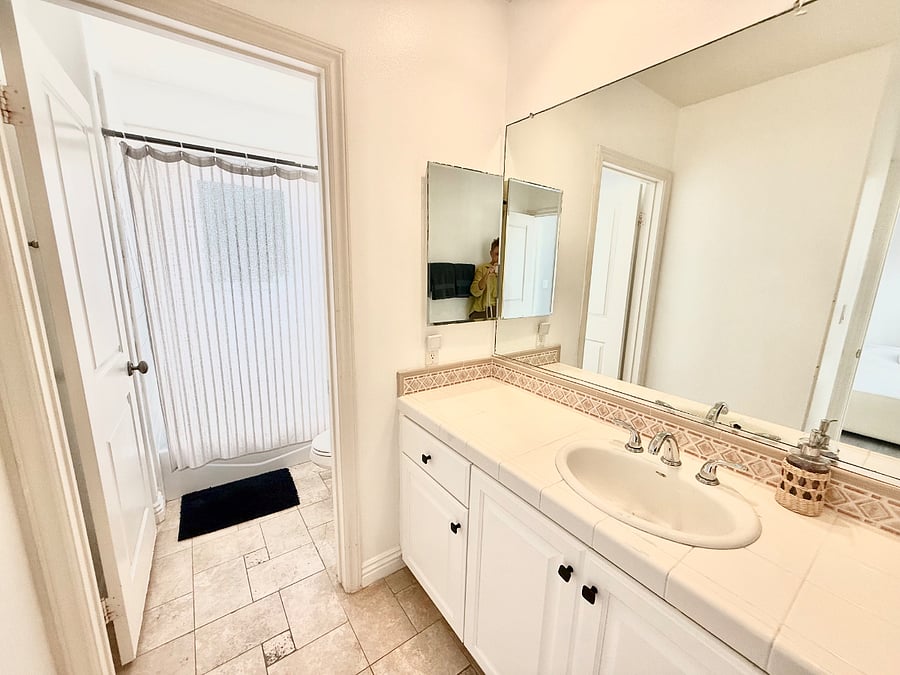 Furnished Finder property 891101_1 photo 21