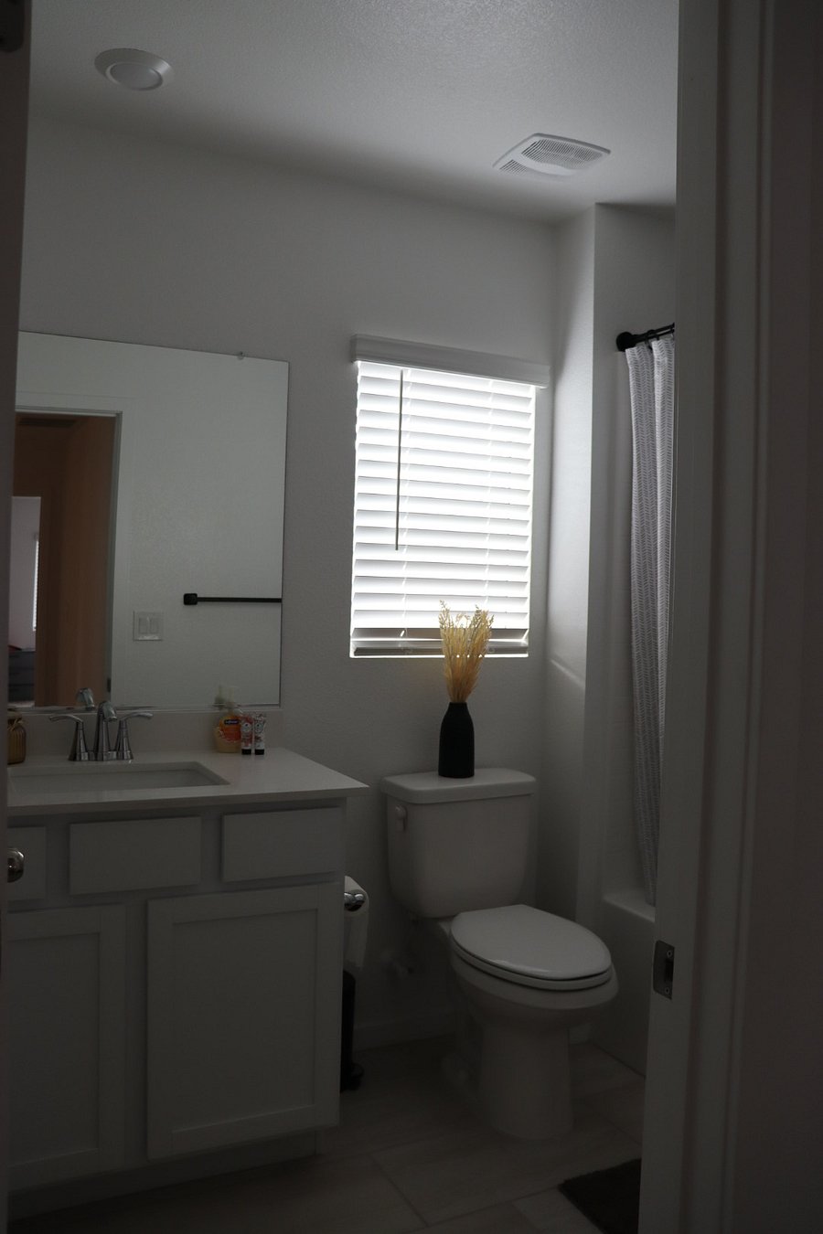 Furnished Finder property 891105_1 photo 8