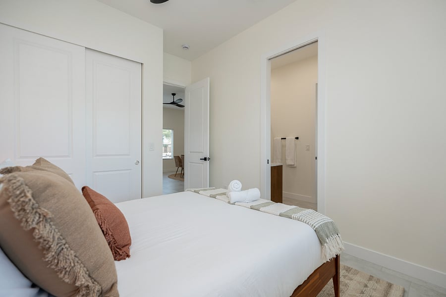 Furnished Finder property 891143_1 photo 52