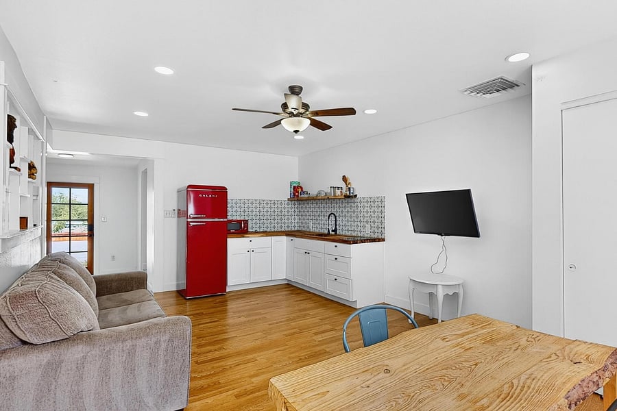 Furnished Finder property 891161_1 photo 7