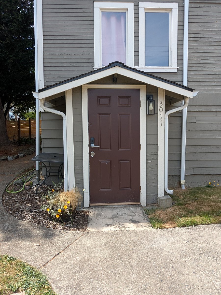 Furnished Finder property 891195_1 photo 17