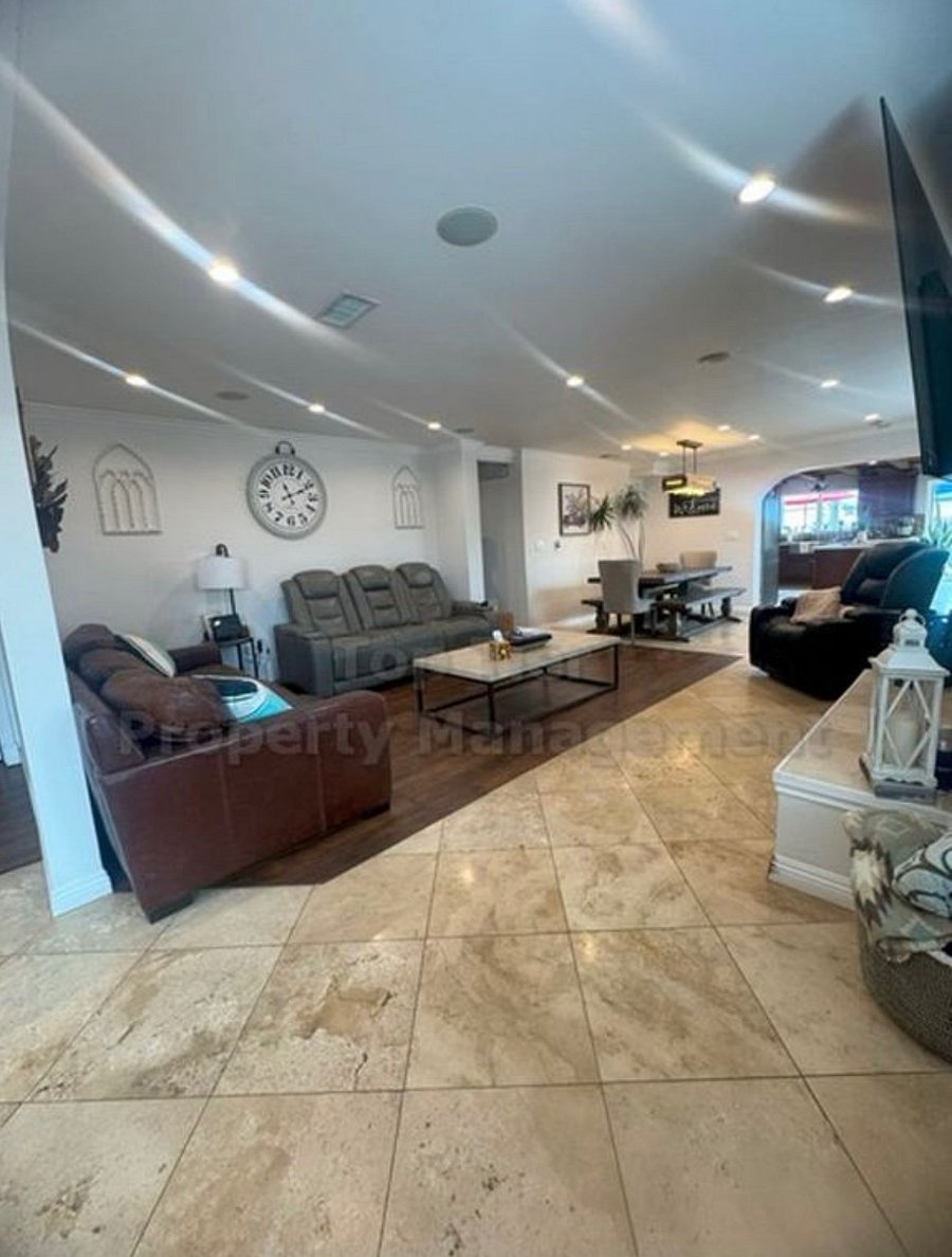 Furnished Finder property 891212_1 photo 3