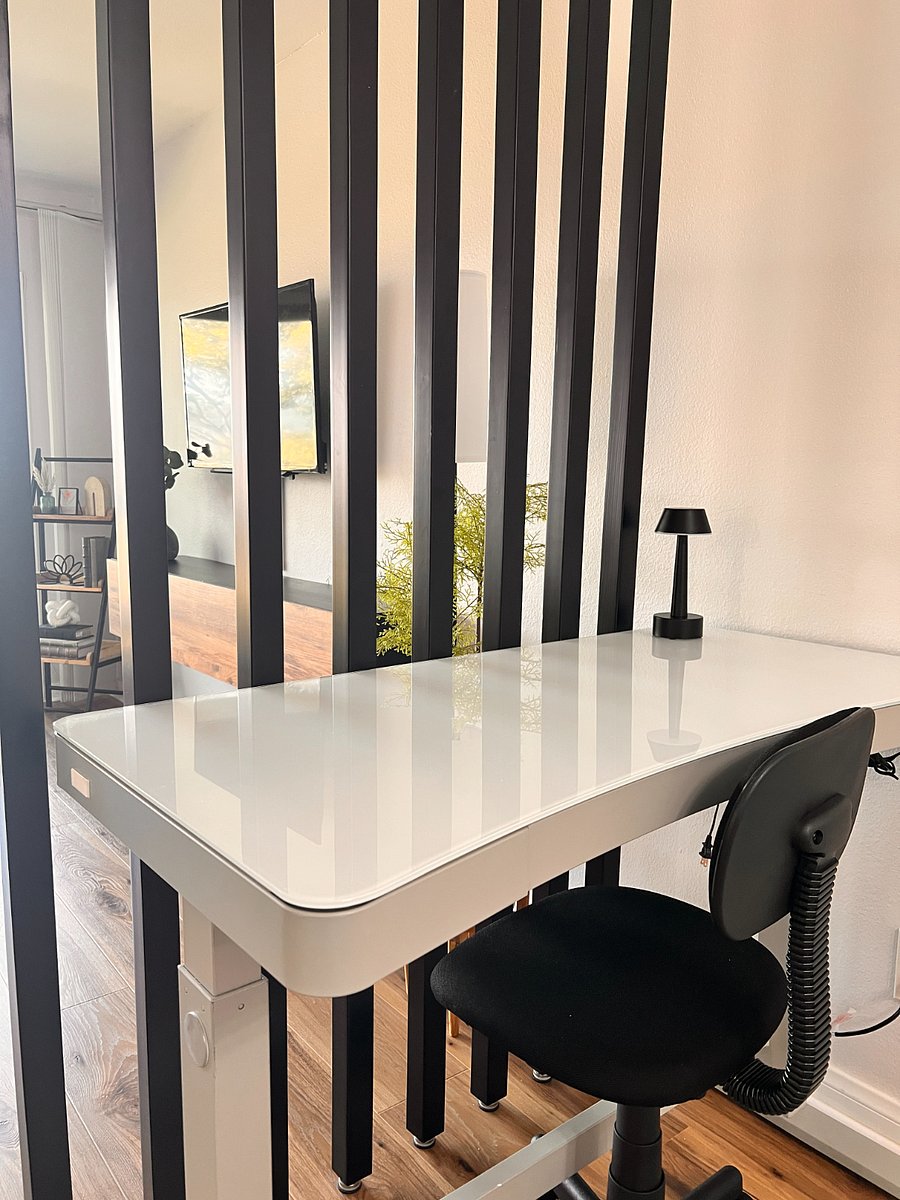 Electric standing desk. WFH setup.