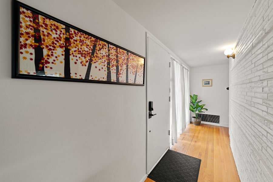 Furnished Finder property 891221_1 photo 3