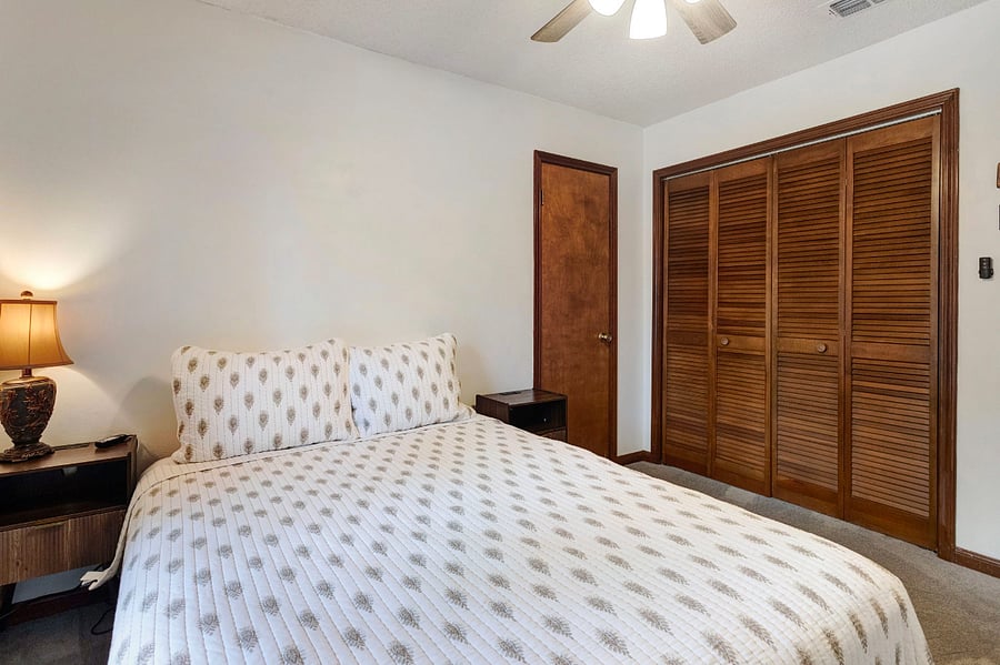 Bedroom 1 Queen Bed
