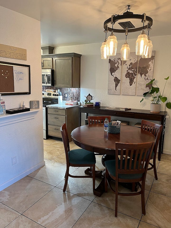 Apt C dining area