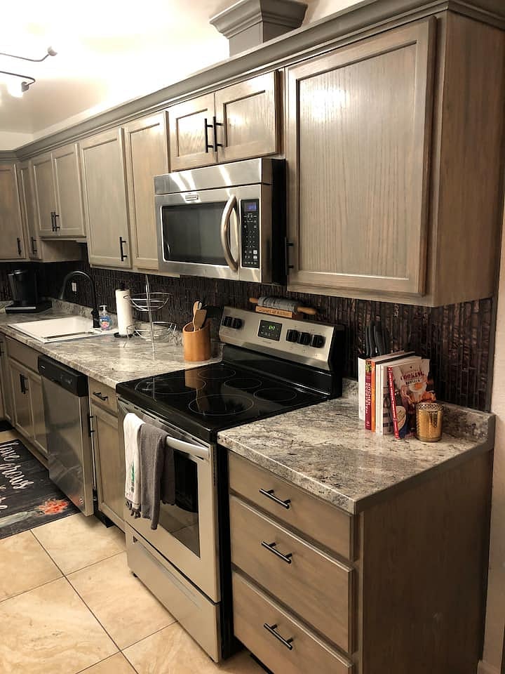 Apt C kitchen