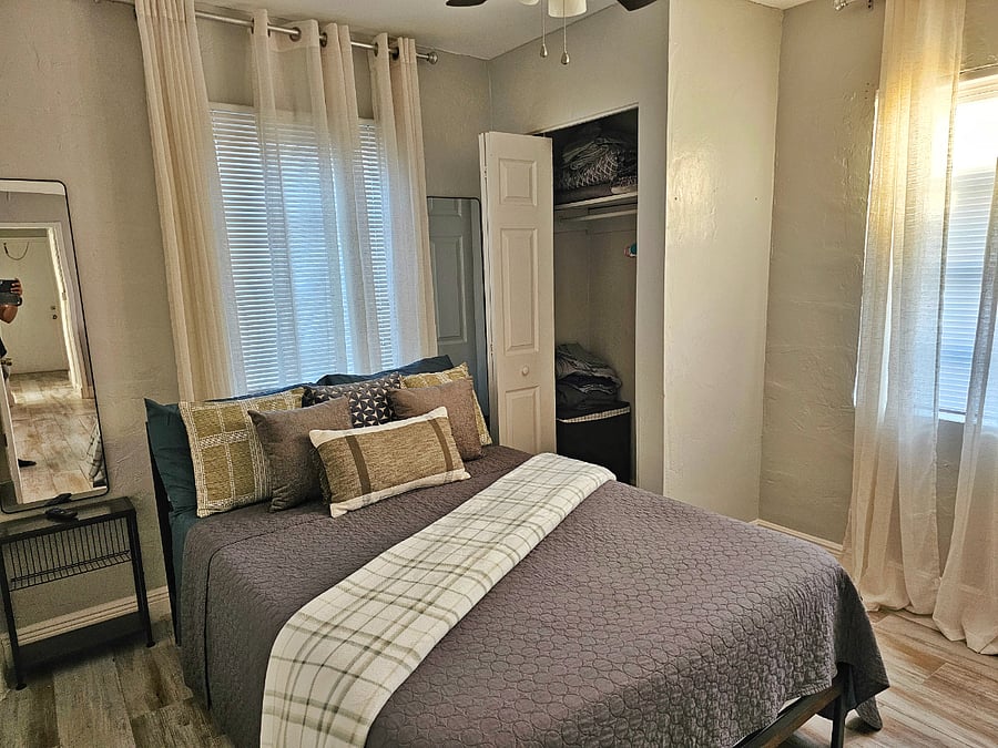 Furnished Finder property 891402_1 photo 17