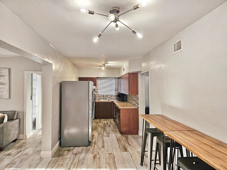 Furnished Finder property 891402_1 photo 3