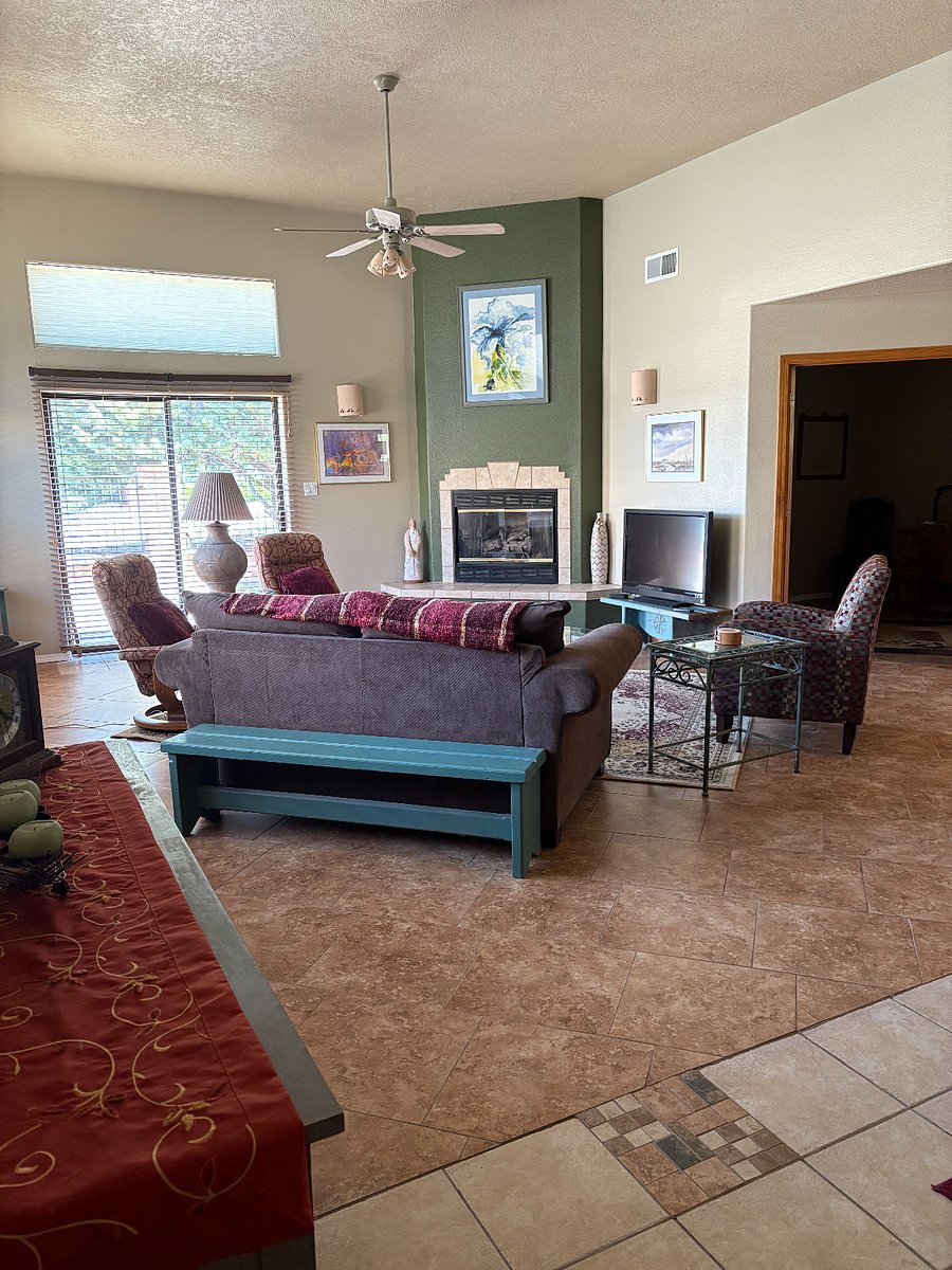 Furnished Finder property 891421_1 photo 3