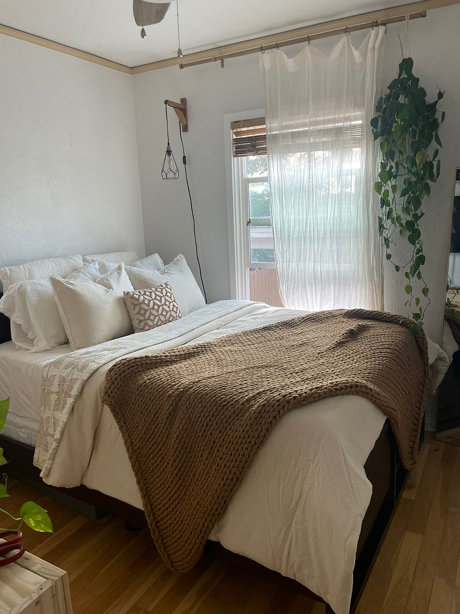 Furnished Finder property 891475_1 photo 3