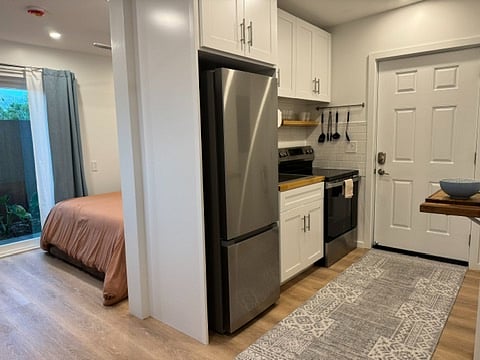 Furnished Finder property 891477_1 photo 11