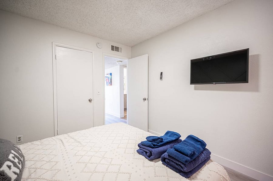 Furnished Finder property 891538_1 photo 25