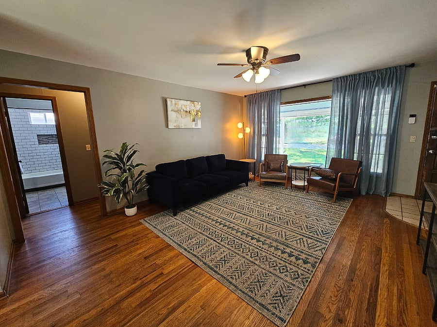 Furnished Finder property 891571_1 photo 4