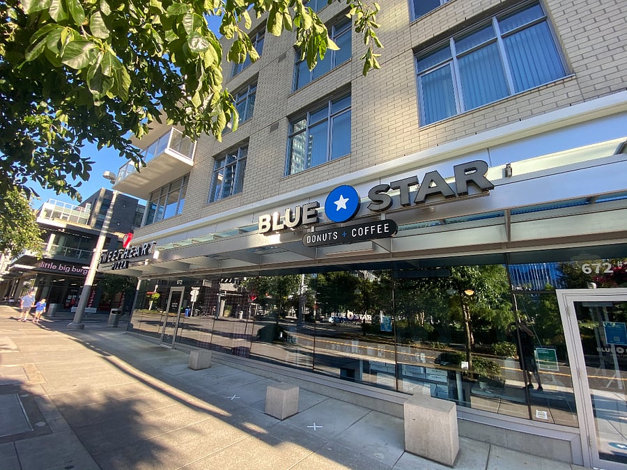 Nearby Caf Blue Star Donuts and coffee shop just outside.