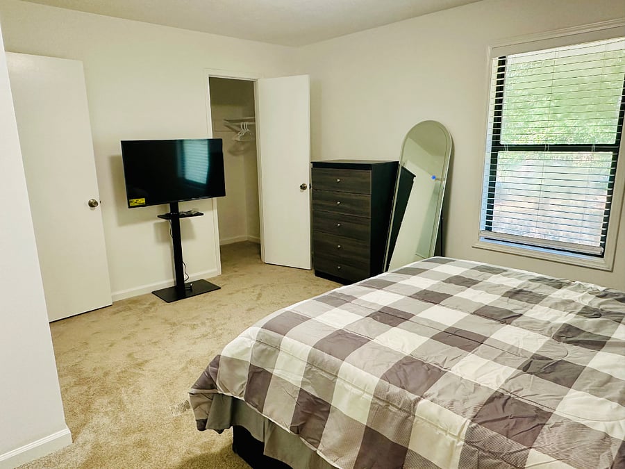 Furnished Finder property 891633_1 photo 13