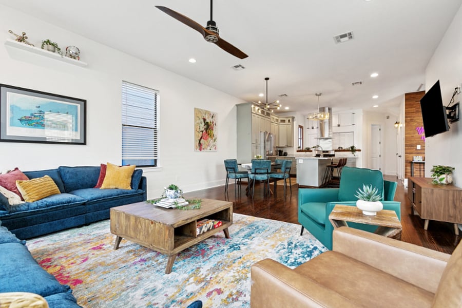 Living room/dining room