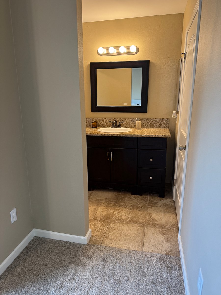 Furnished Finder property 891659_1 photo 18