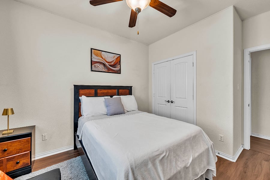 Furnished Finder property 891663_1 photo 15