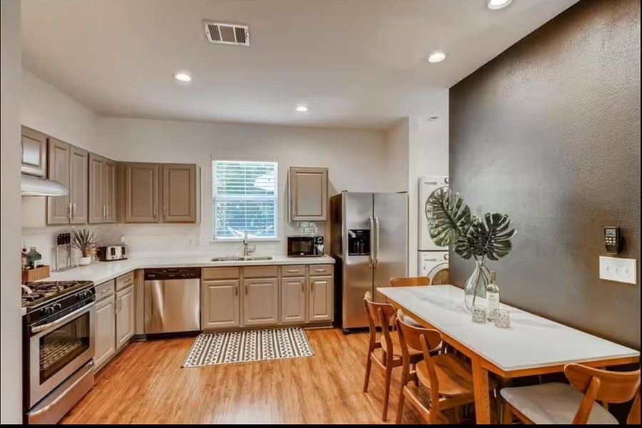 Furnished Finder property 891721_1 photo 7