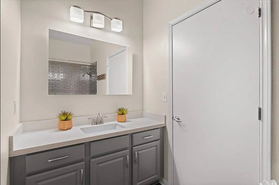 Furnished Finder property 891721_1 photo 17