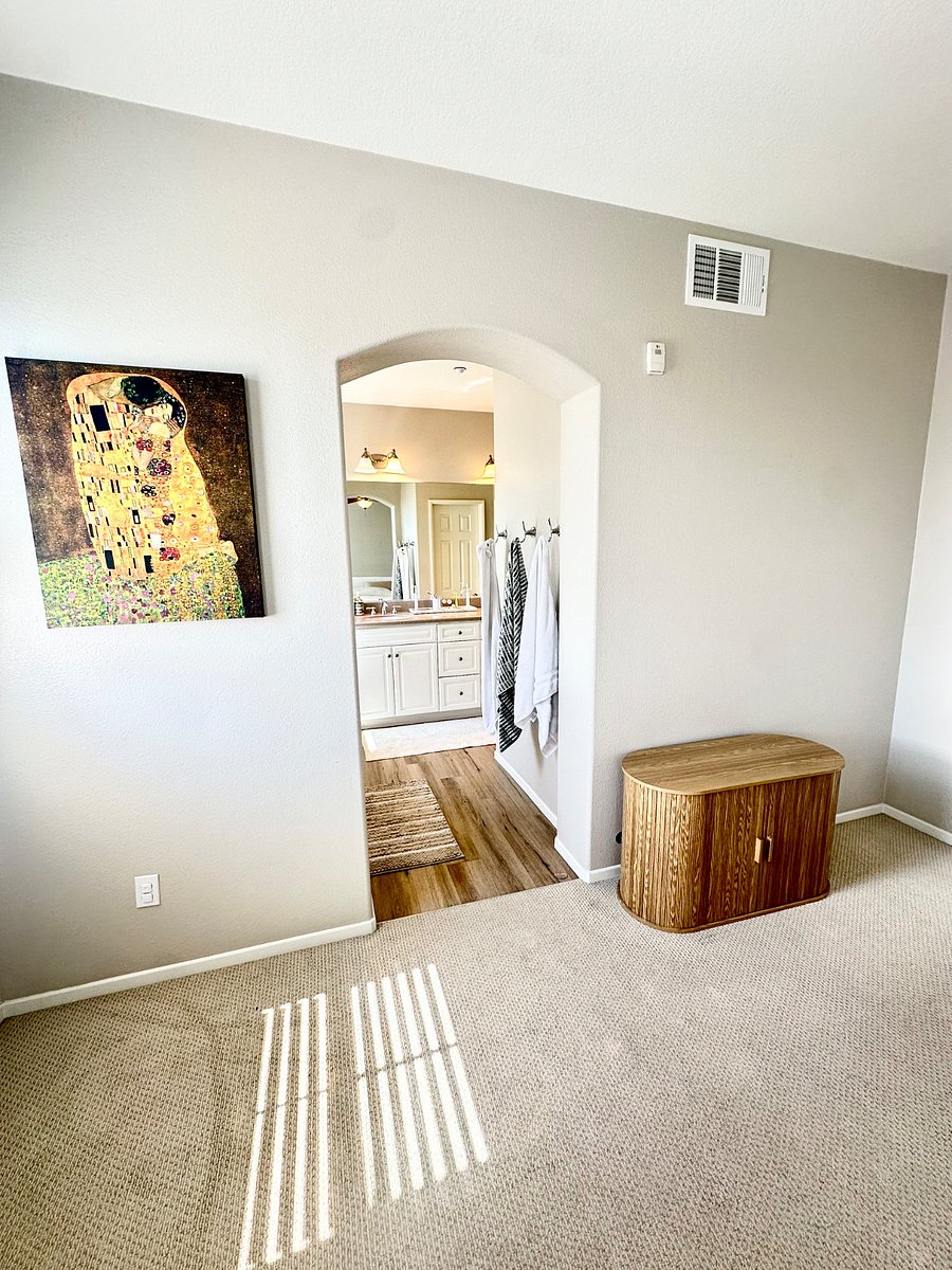 Furnished Finder property 891738_1 photo 3