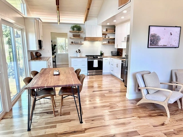 Furnished Finder property 891741_1 photo 3