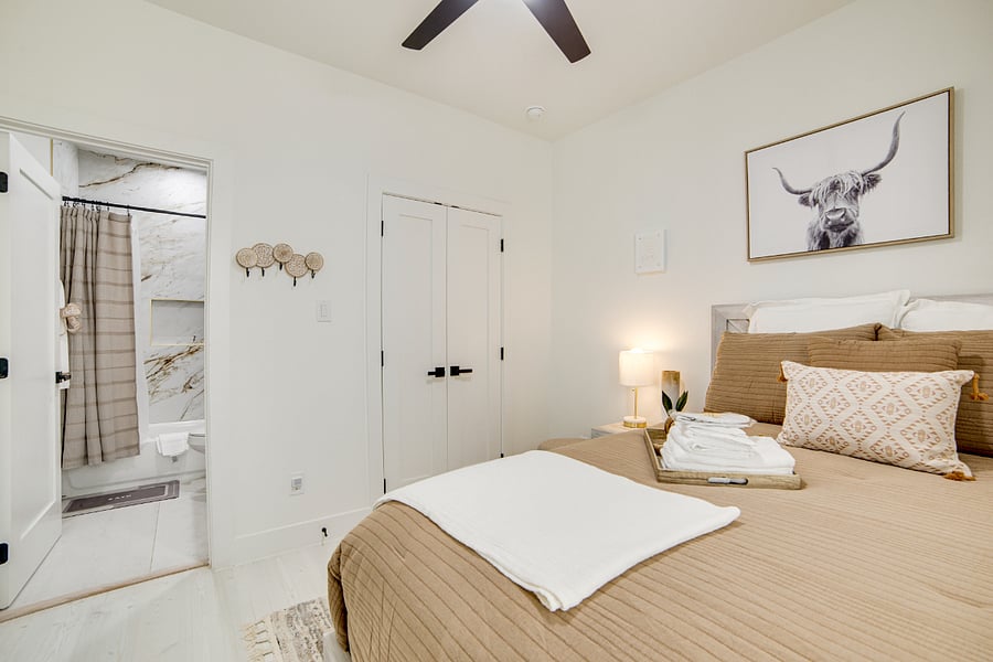 Furnished Finder property 891754_1 photo 25