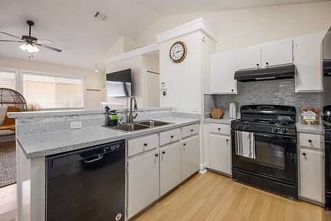 Furnished Finder property 891818_1 photo 9