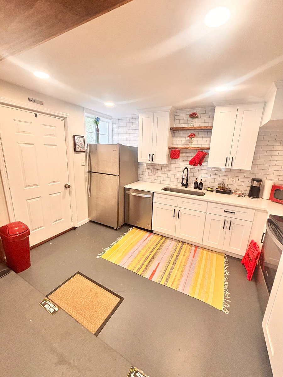 Furnished Finder property 891851_1 photo 33